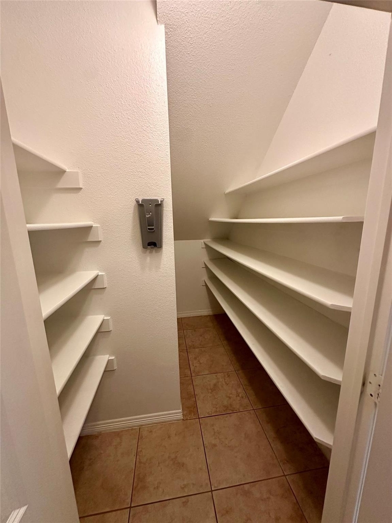 401 Bluefinch Drive - Photo 19