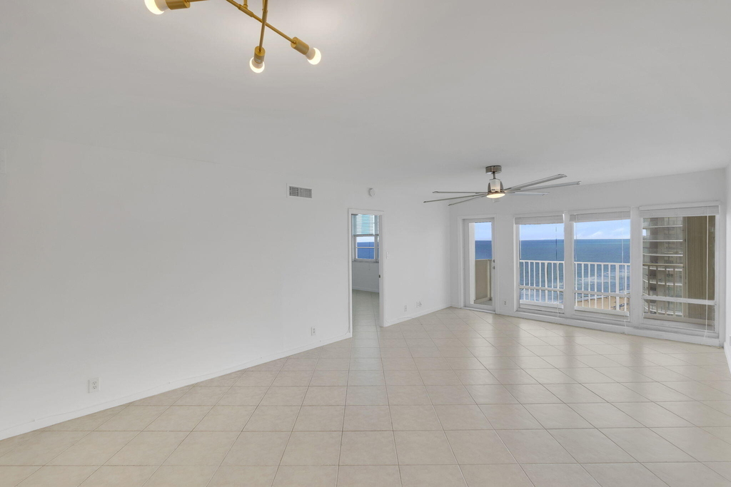 750 N Ocean Boulevard - Photo 8