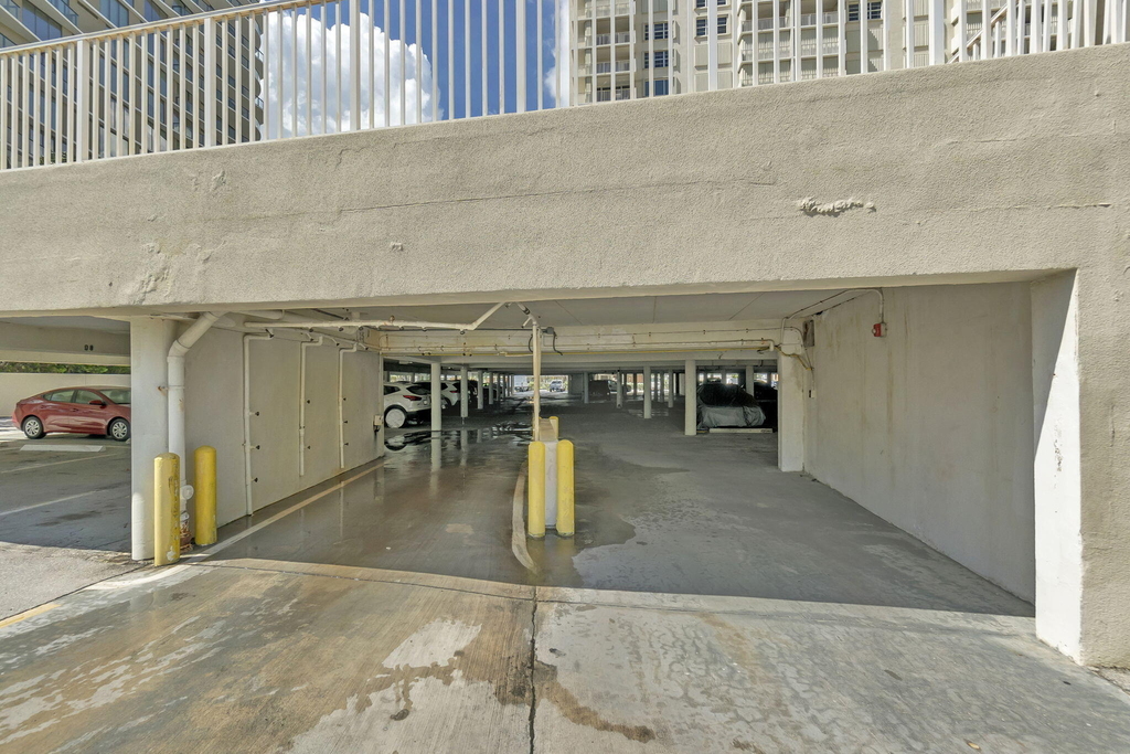 750 N Ocean Boulevard - Photo 49