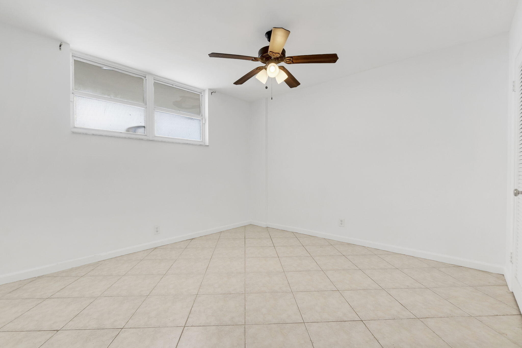 750 N Ocean Boulevard - Photo 25