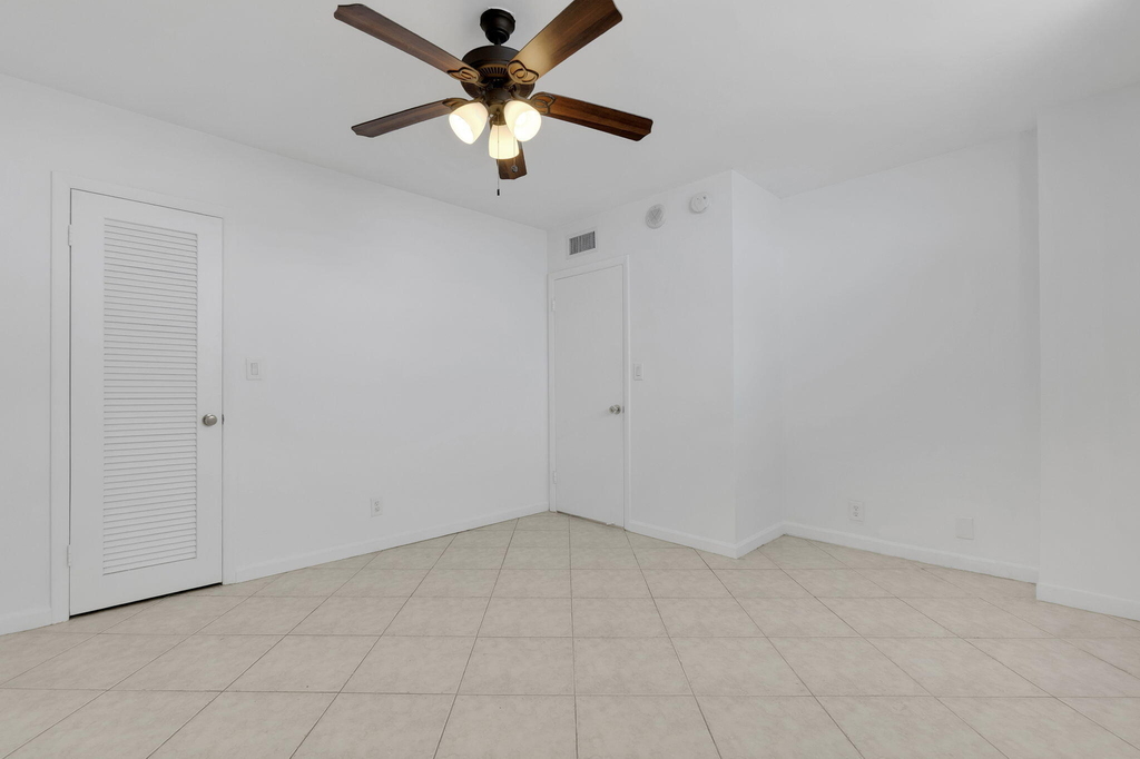 750 N Ocean Boulevard - Photo 24