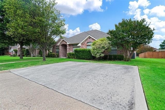 7004 Childrens Way - Photo 2
