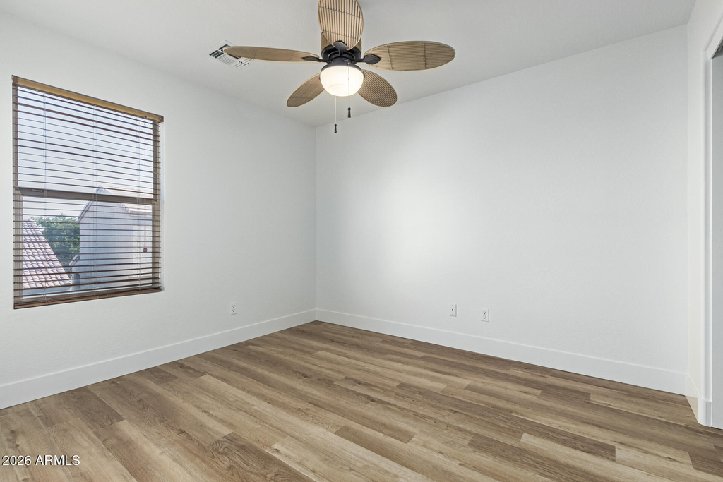 7007 W Mercer Lane - Photo 13