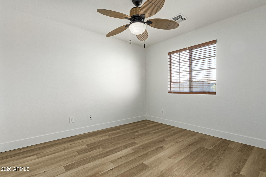 7007 W Mercer Lane - Photo 14