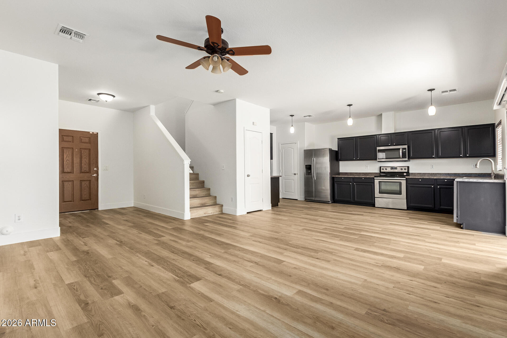 7007 W Mercer Lane - Photo 4