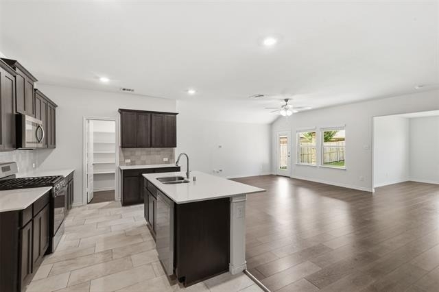415 Boston Road - Photo 8