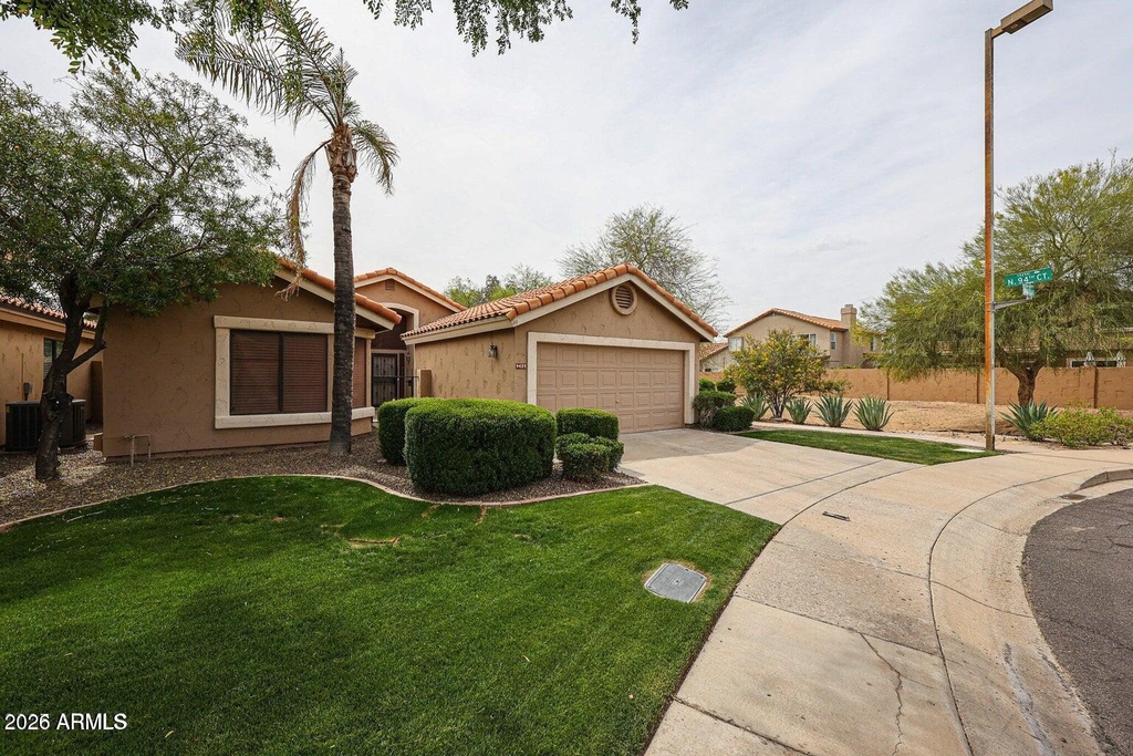 9429 E Camino Del Santo -- - Photo 0