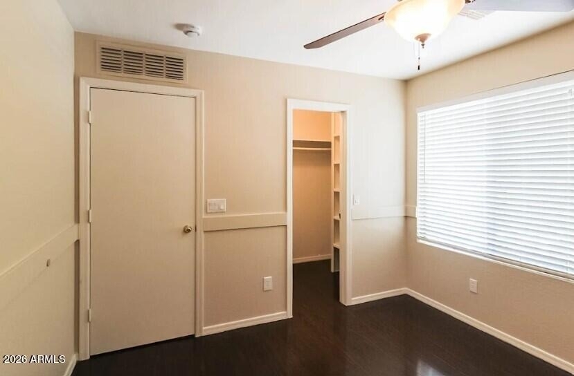 10821 W Taft Street - Photo 11