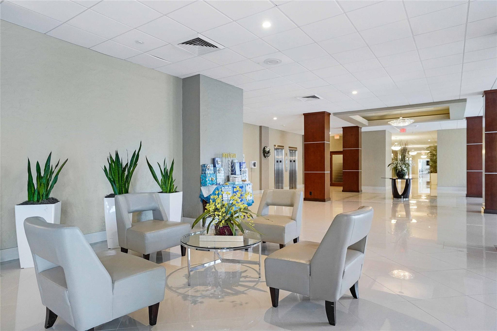 4250 Galt Ocean Drive - Photo 38