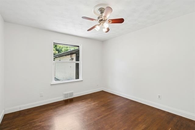 9028 Fringewood Drive - Photo 15