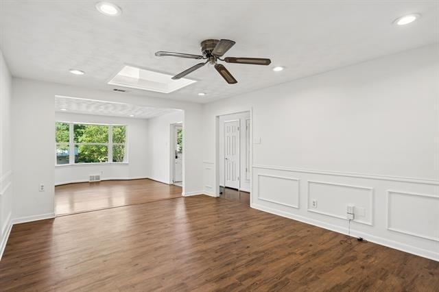 9028 Fringewood Drive - Photo 8