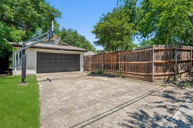 9028 Fringewood Drive - Photo 27