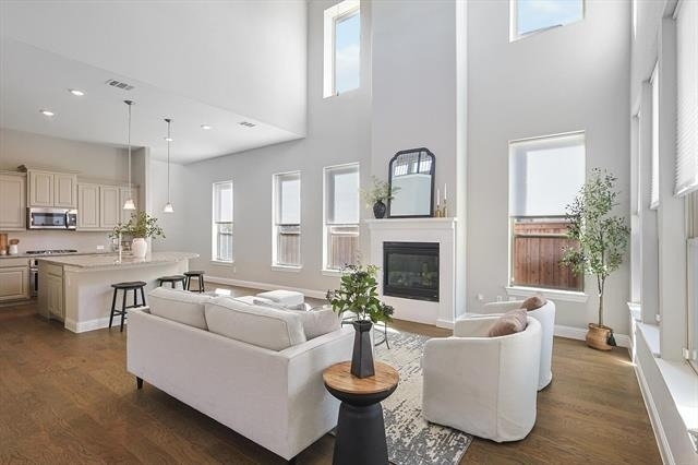 727 Waterbrook Parkway - Photo 8