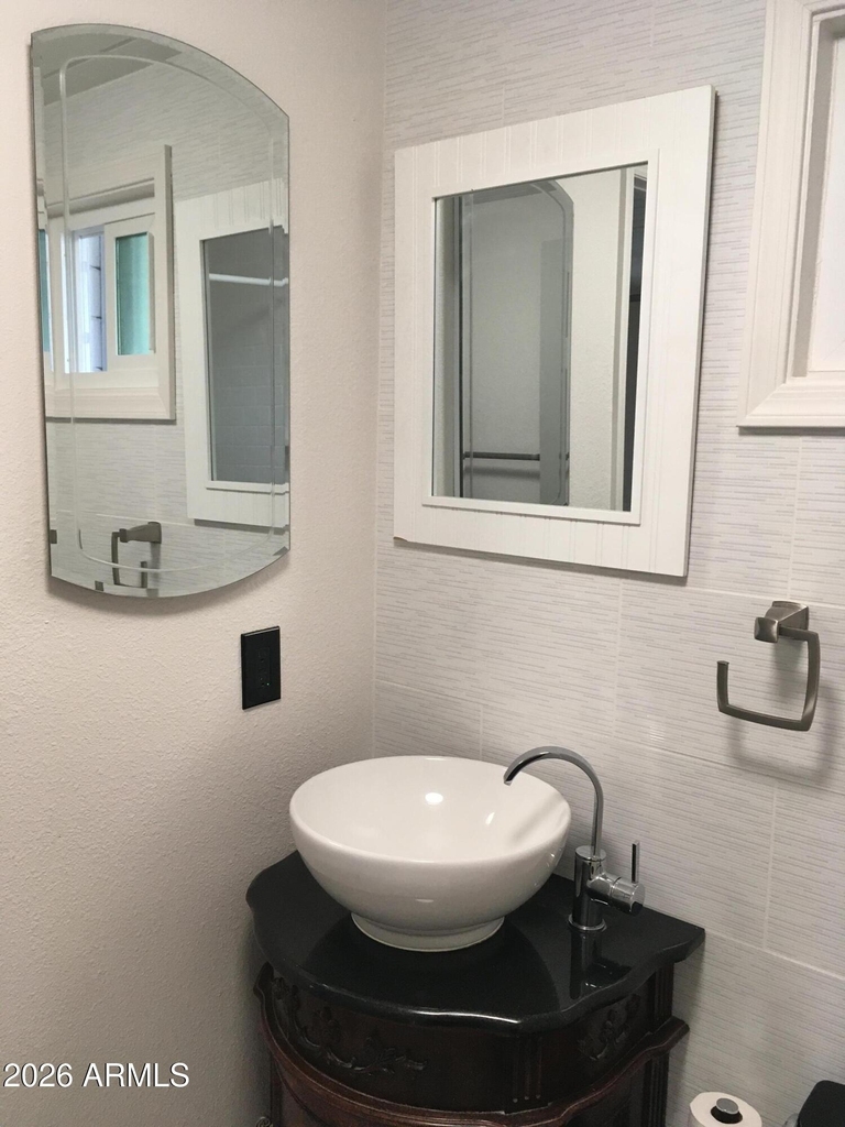 623 S Country Club Drive - Photo 6