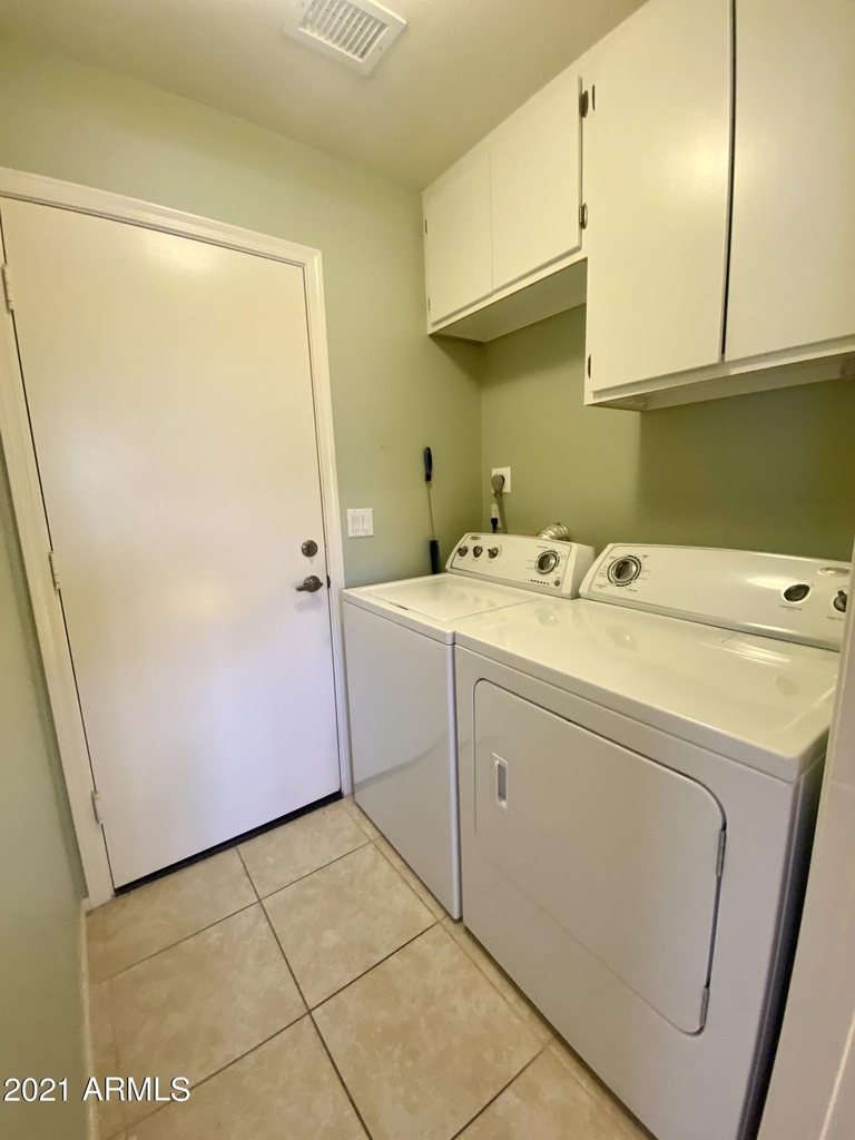 14562 W Moccasin Trail - Photo 8