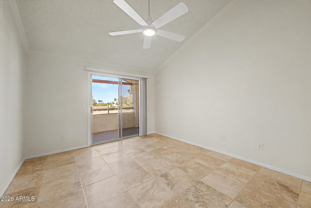 10610 S 48th Street - Photo 2