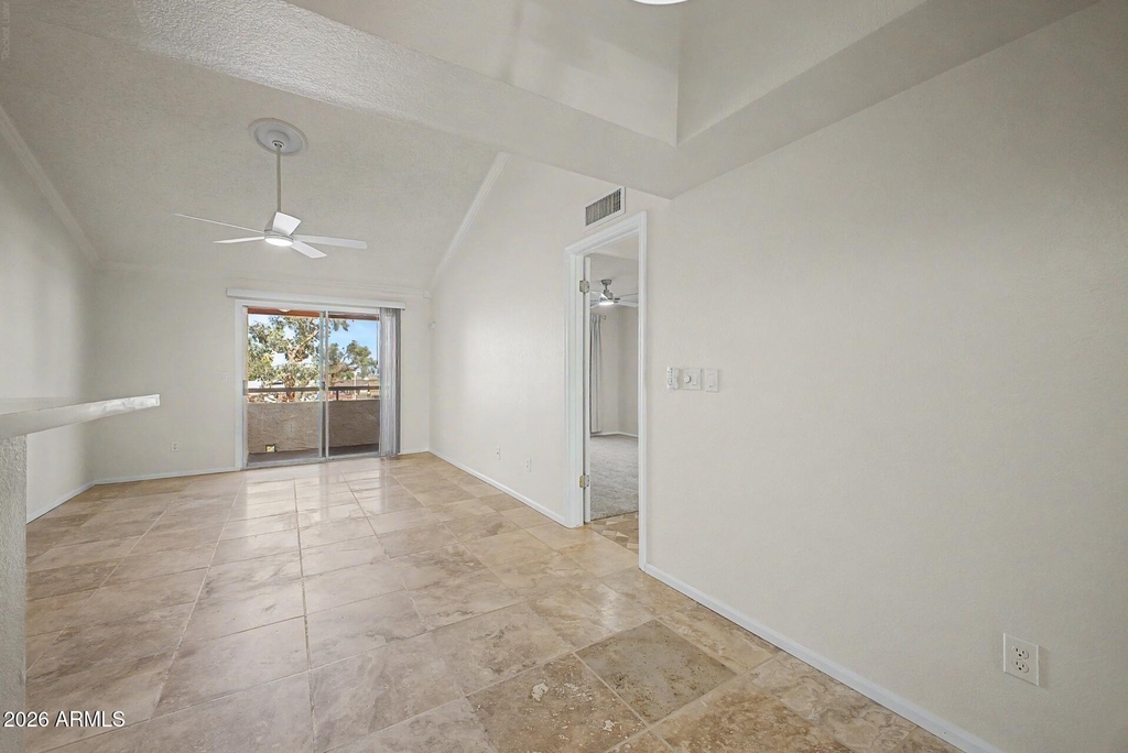 10610 S 48th Street - Photo 6