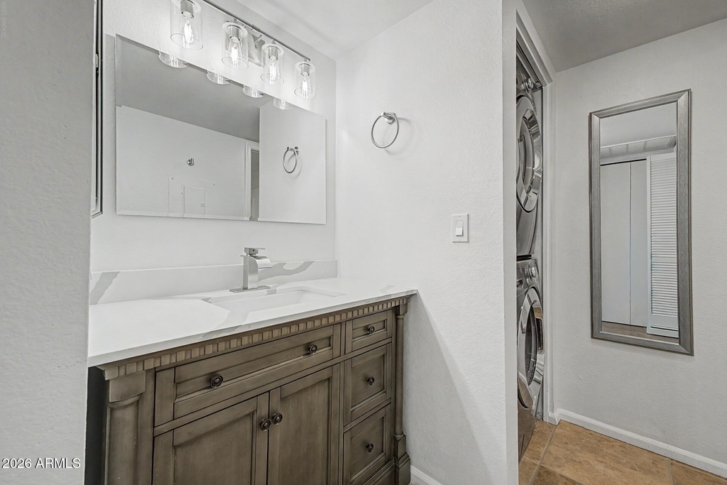 10610 S 48th Street - Photo 17