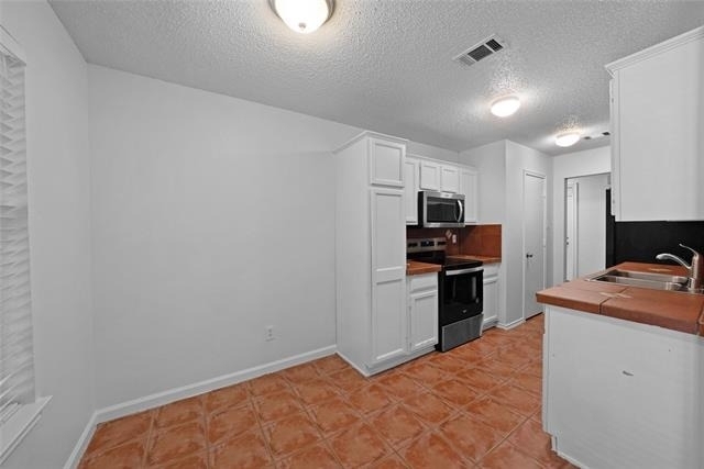 2910 Chisholm Trail - Photo 7