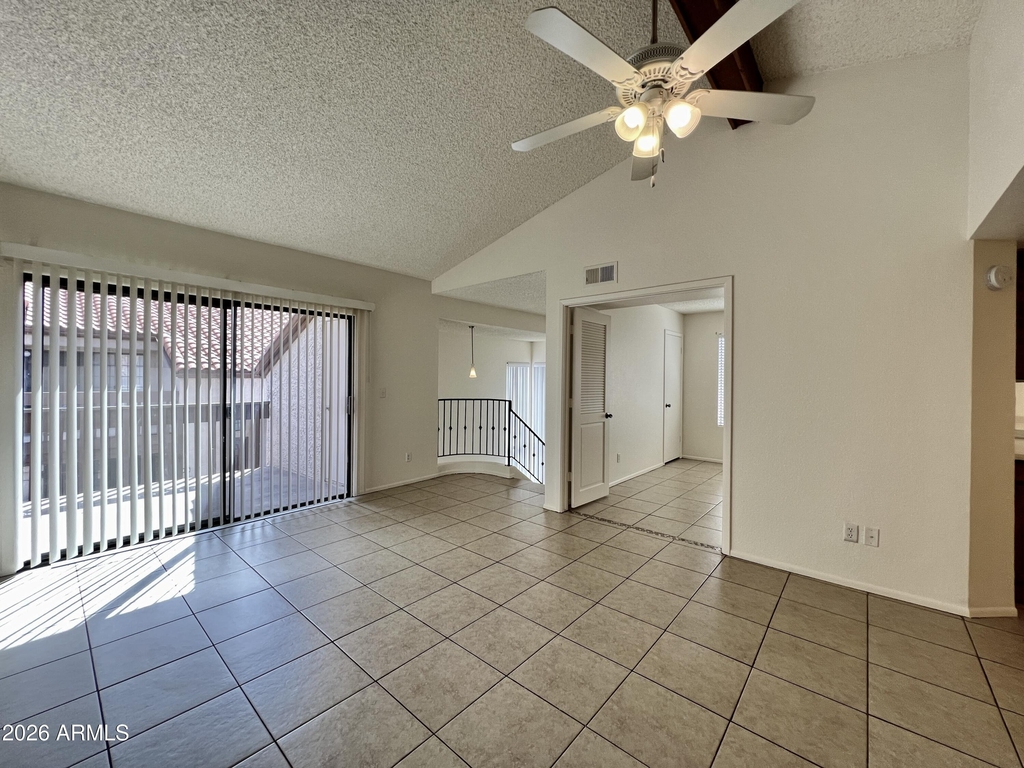 839 S Westwood -- - Photo 4