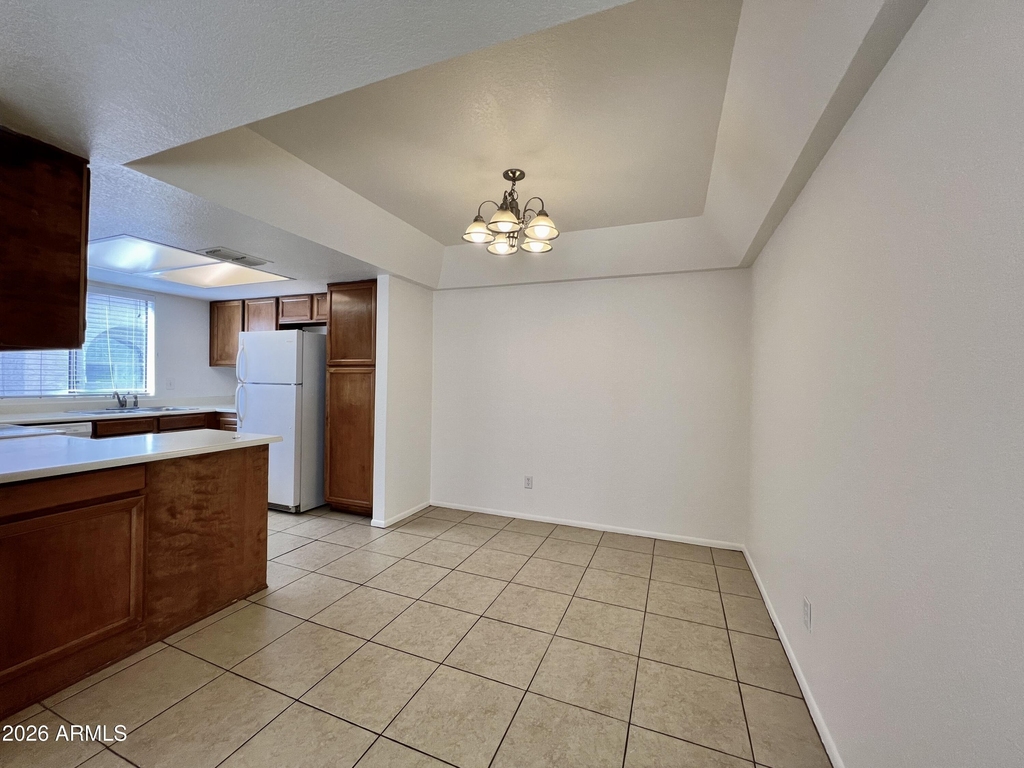 839 S Westwood -- - Photo 7