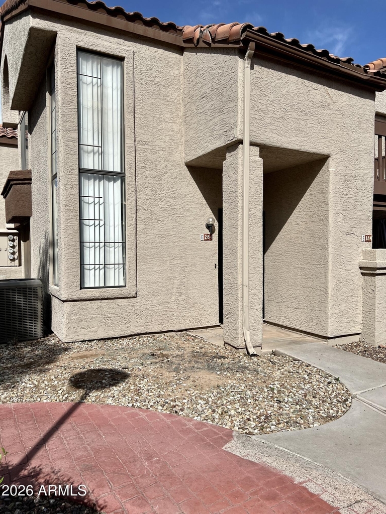 839 S Westwood -- - Photo 0