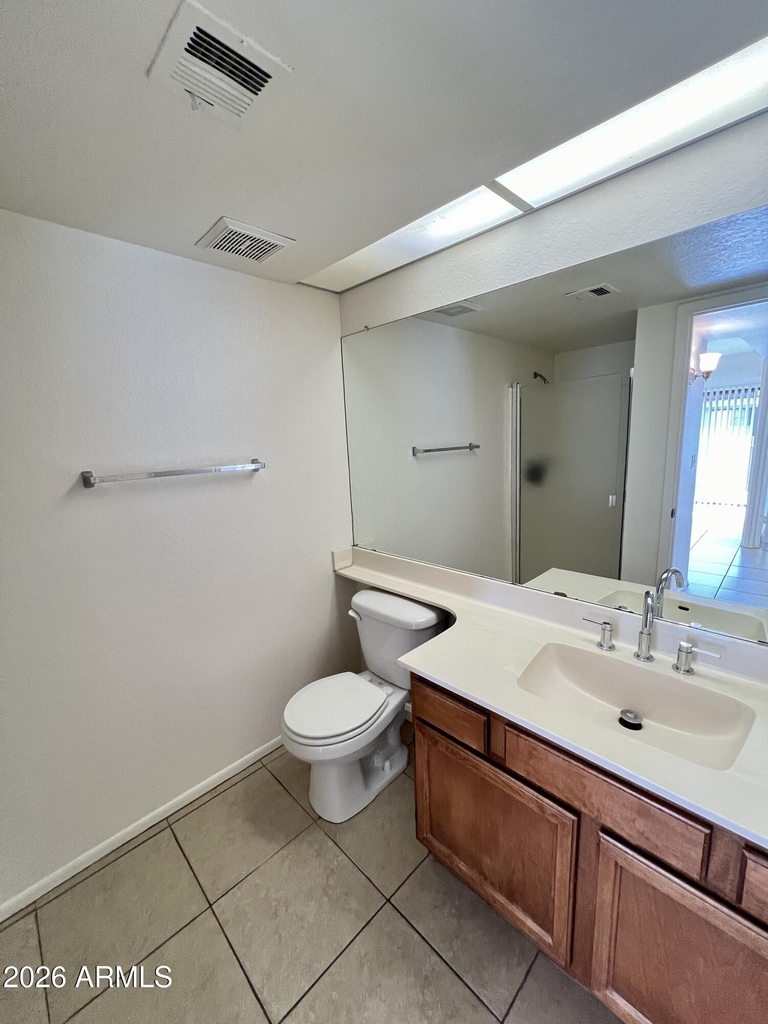 839 S Westwood -- - Photo 14