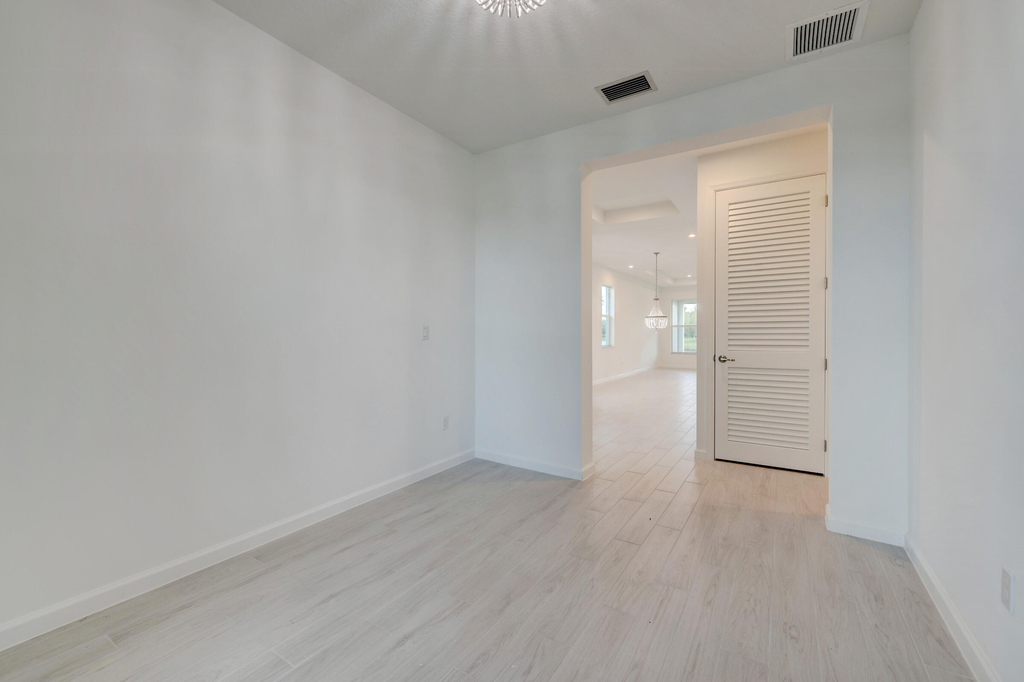 12712 Sw Eleanor Drive - Photo 24