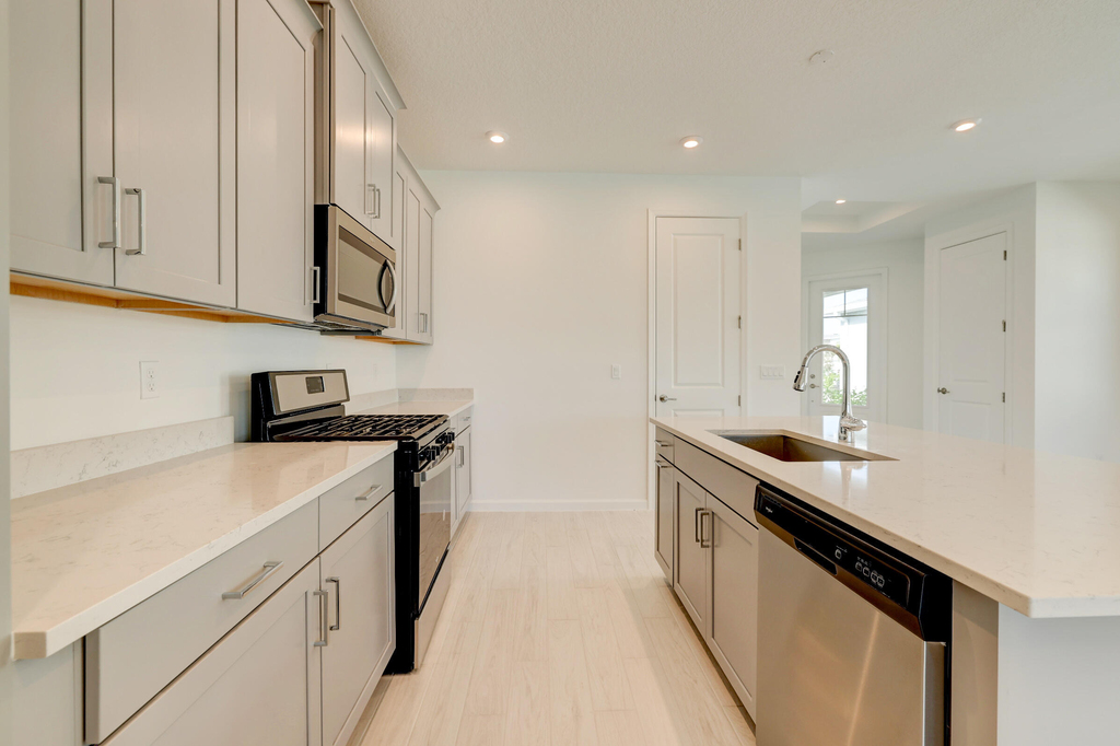 12712 Sw Eleanor Drive - Photo 11