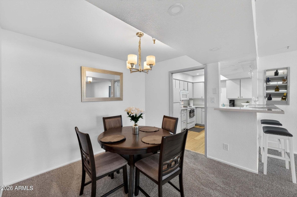 425 S Parkcrest Drive - Photo 10