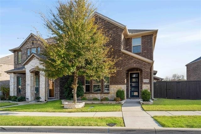 633 Ansley Way - Photo 0