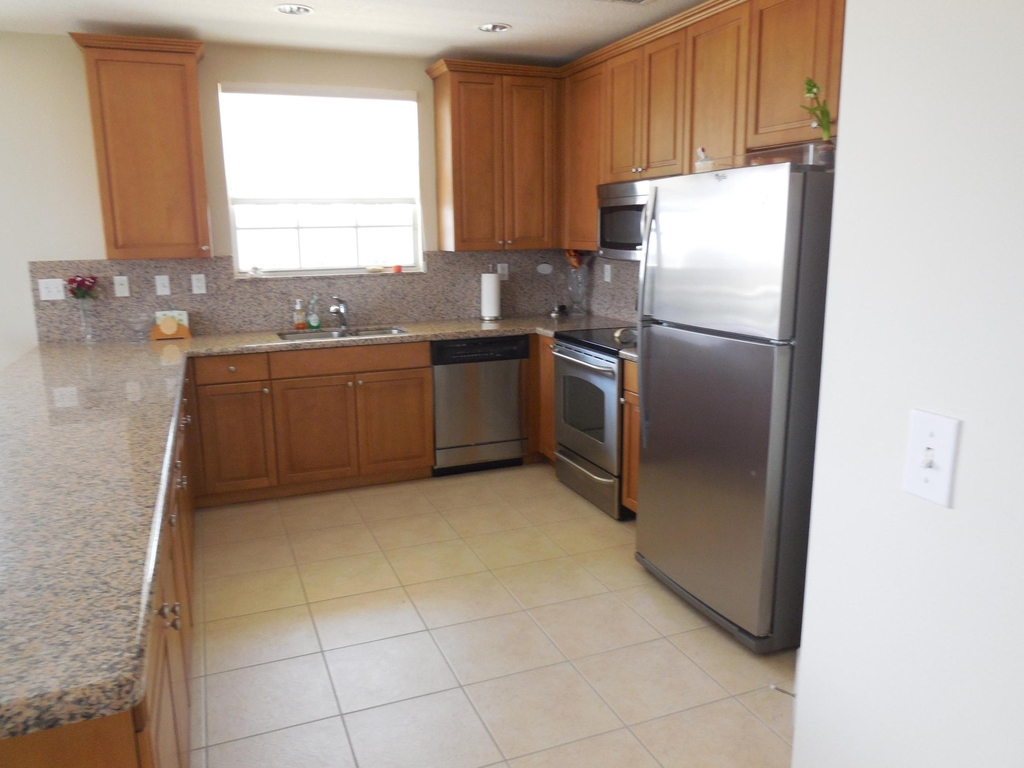 800 Juno Ocean Walk - Photo 8