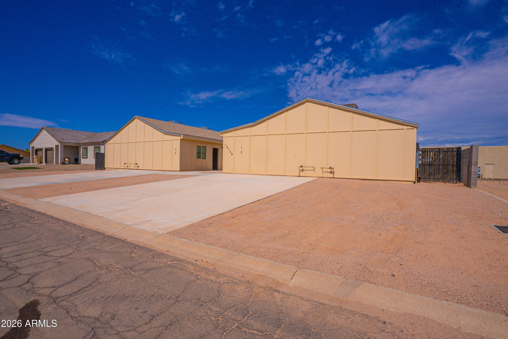 15108 S Moon Valley Road - Photo 2