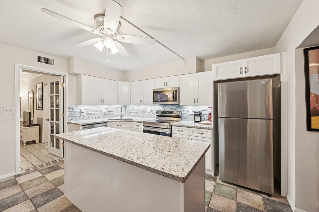 11000 S Ocean Drive - Photo 19