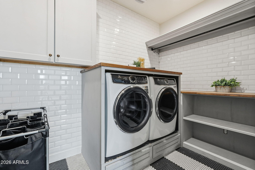 2830 E Pearl Street - Photo 33