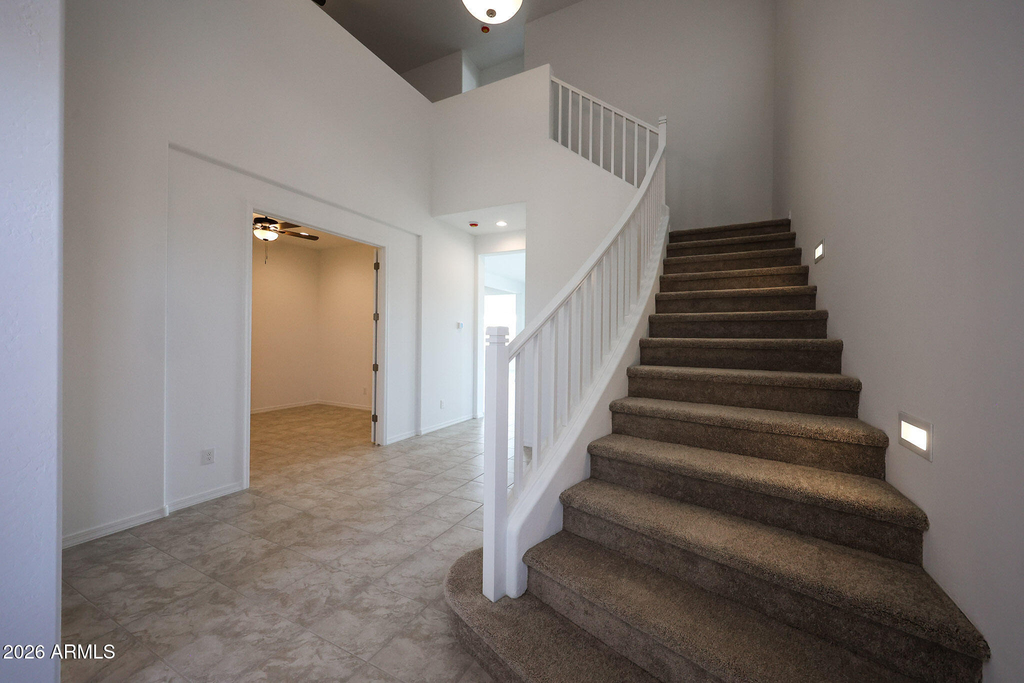 7695 W Smoketree Drive - Photo 9