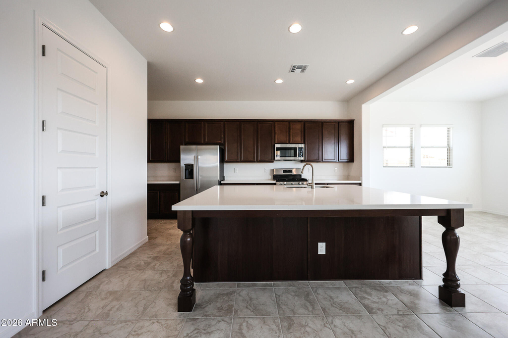 7695 W Smoketree Drive - Photo 1