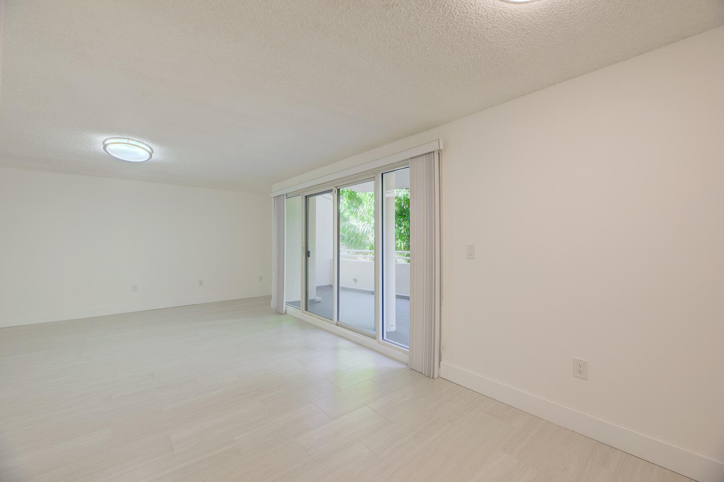 2100 Brickell Avenue - Photo 27