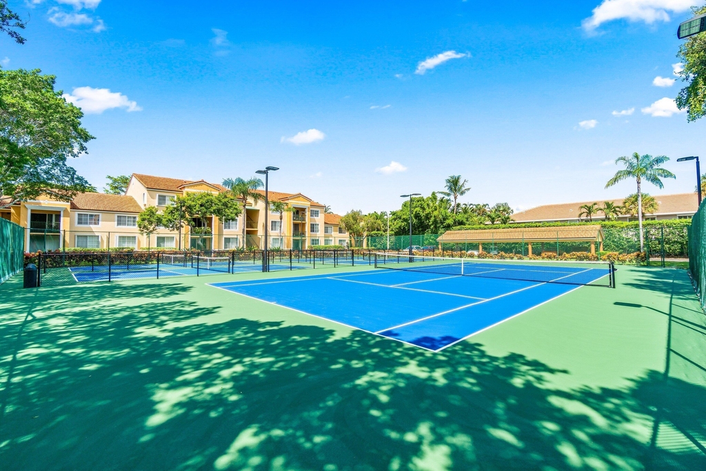 145 Yacht Club Way - Photo 33