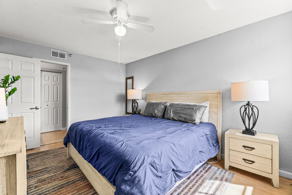 145 Yacht Club Way - Photo 16