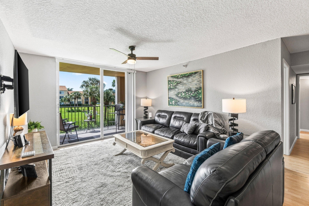 145 Yacht Club Way - Photo 6