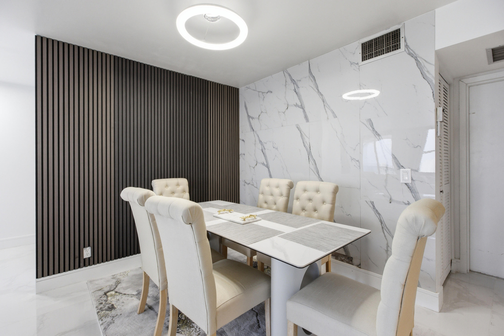 2101 S Ocean Drive - Photo 1
