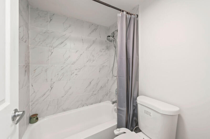 8421 Forest Hills Drive - Photo 9