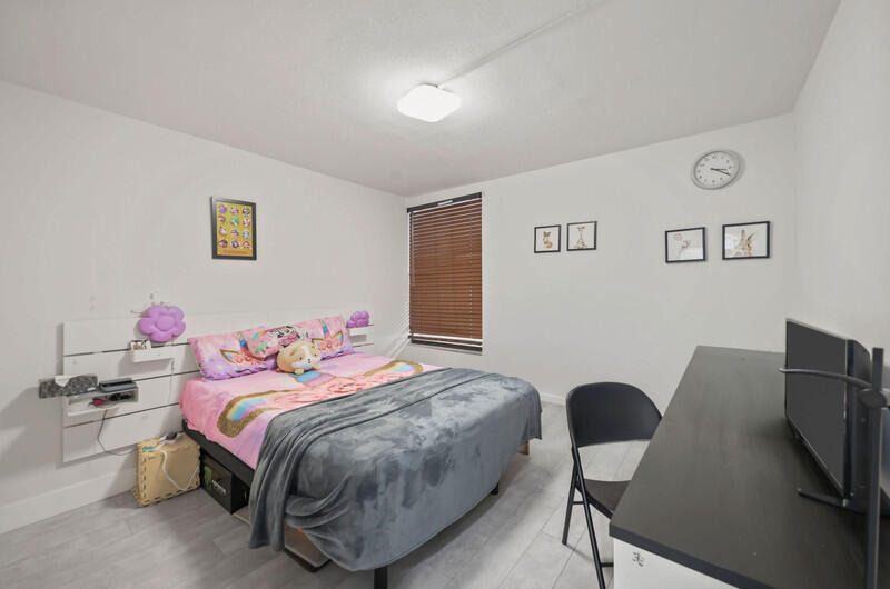 8421 Forest Hills Drive - Photo 16