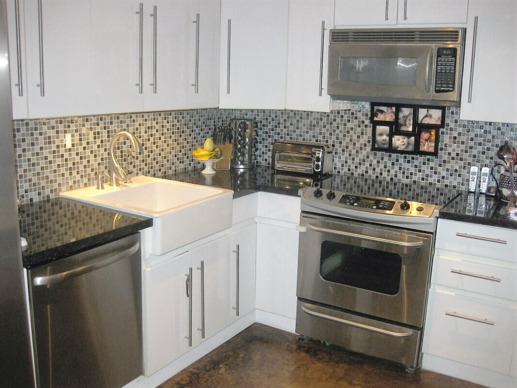 100 Bayview Drive - Photo 4