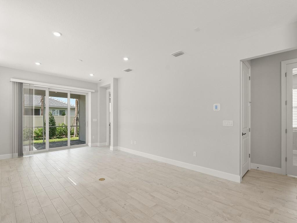 4501 Nautilus Circle - Photo 7