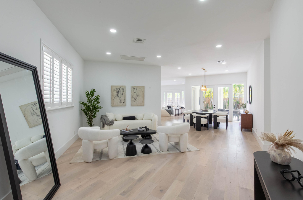 2443 Players Court - Photo 6