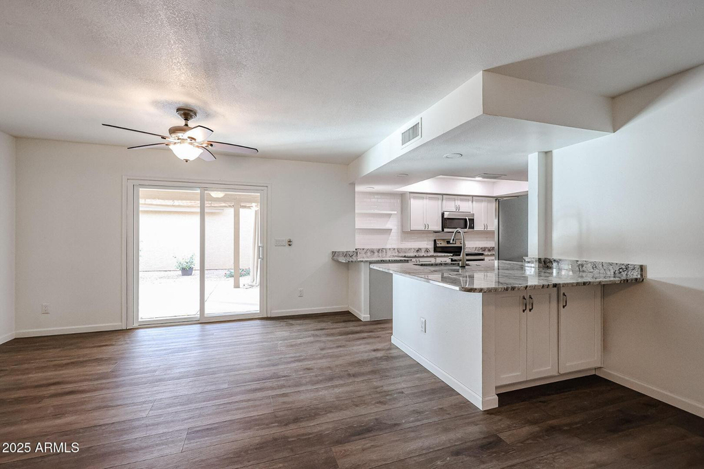 26033 S Hollygreen Drive - Photo 13