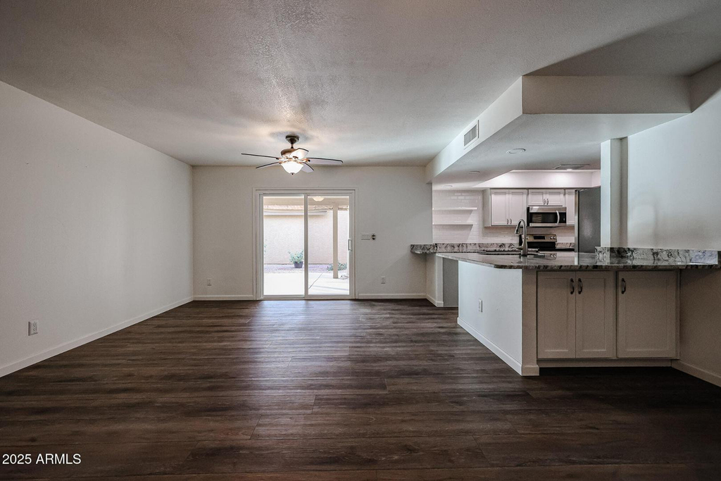 26033 S Hollygreen Drive - Photo 11