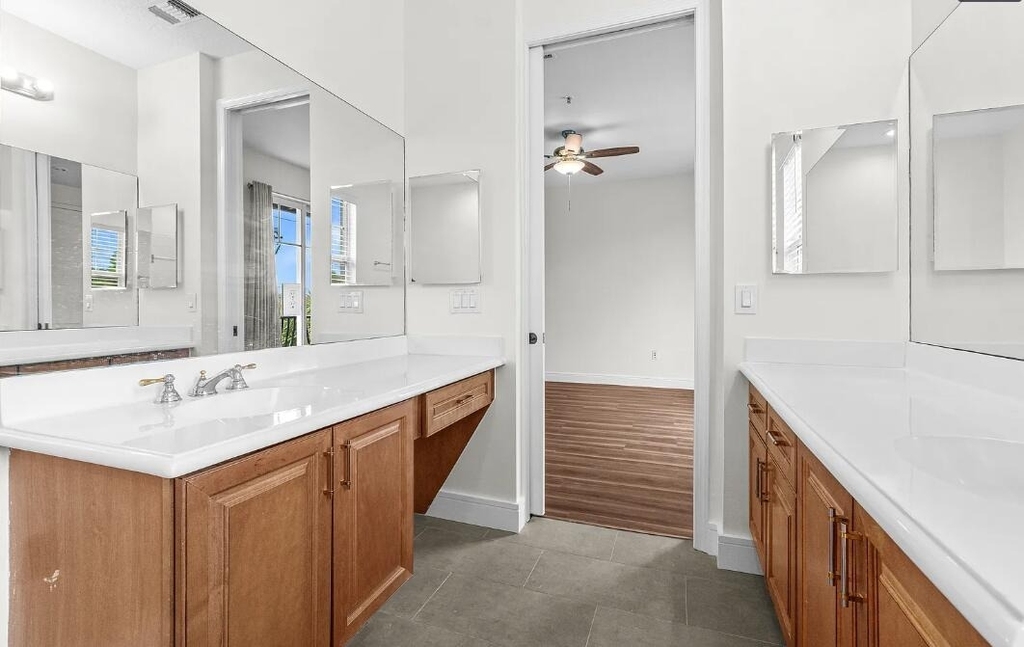 536 N West 39th Circle - Photo 4